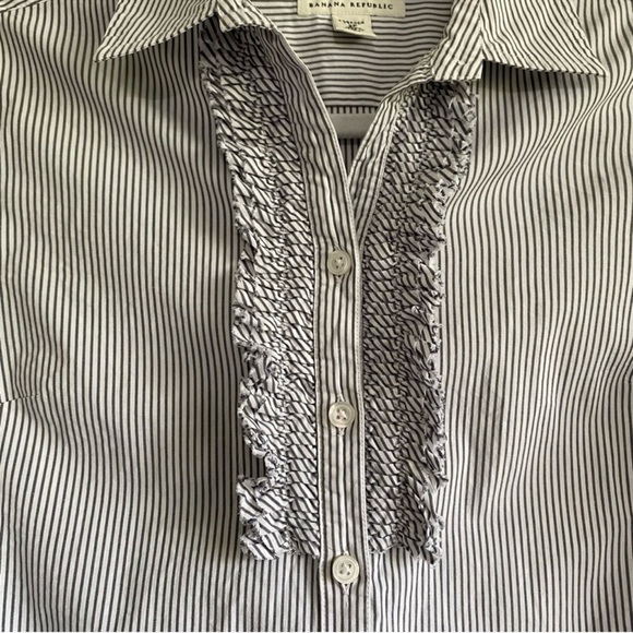 Banana Republic Womens LS Button Down Jabot Gray White Stripes 2P - Picture 3 of 13